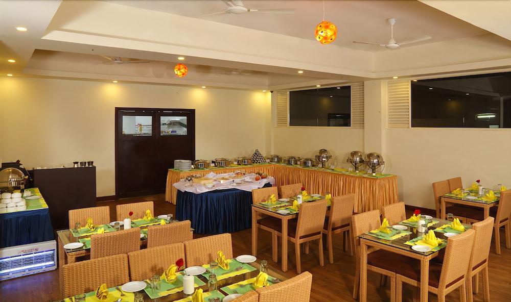 Elephant Court Thekkady Zewnętrze zdjęcie